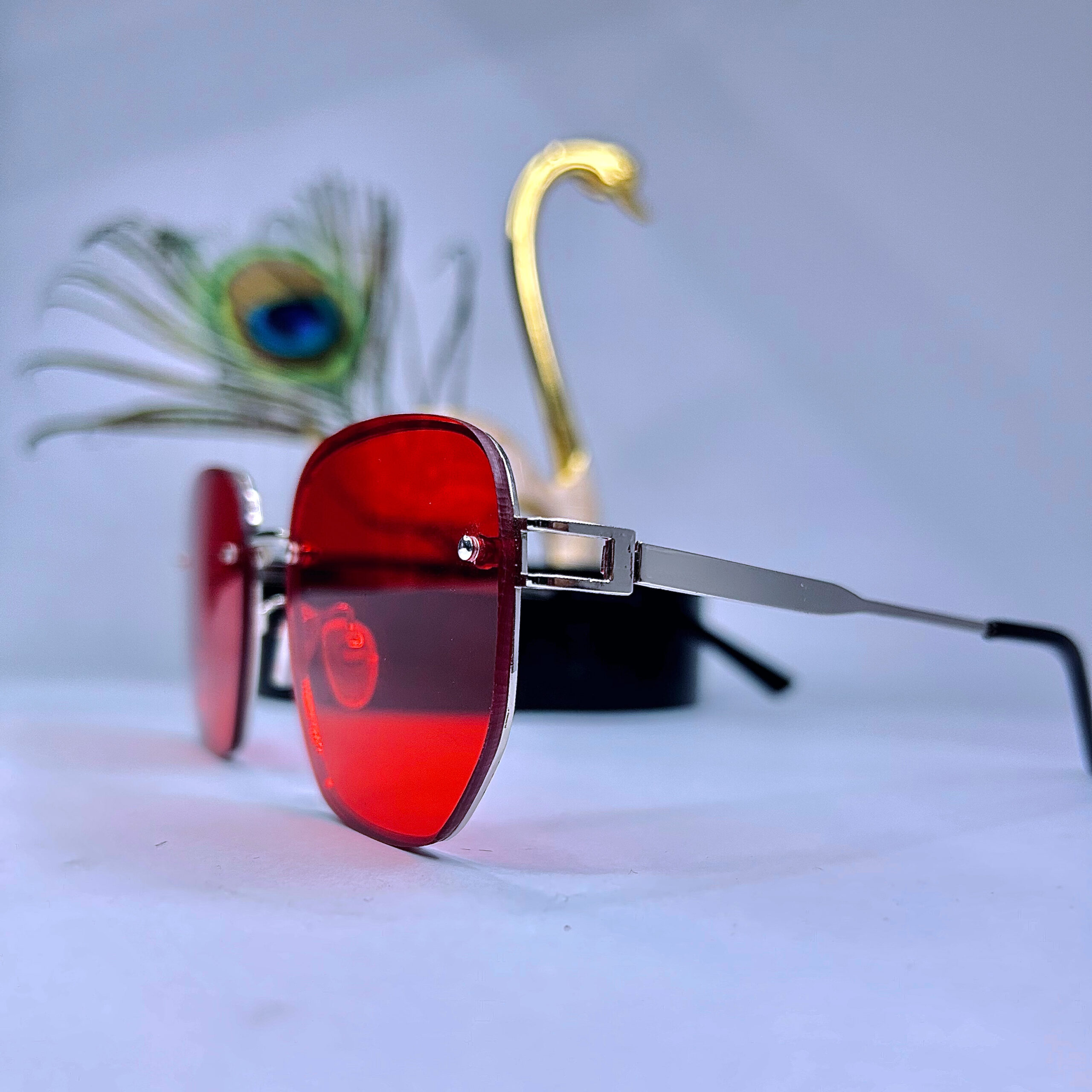GH Red Lens Square Shades